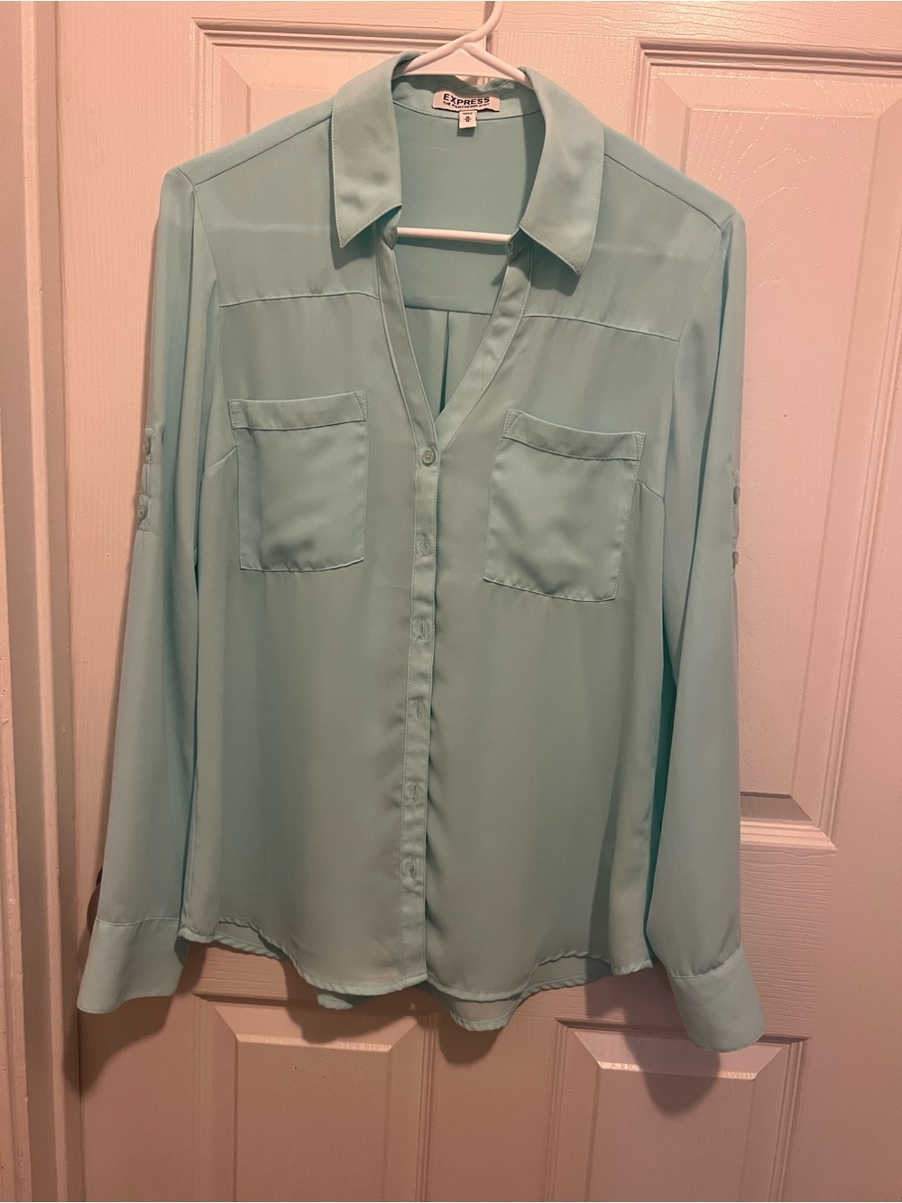 Express Mint Green Button-Front Shirt with Chest Pockets